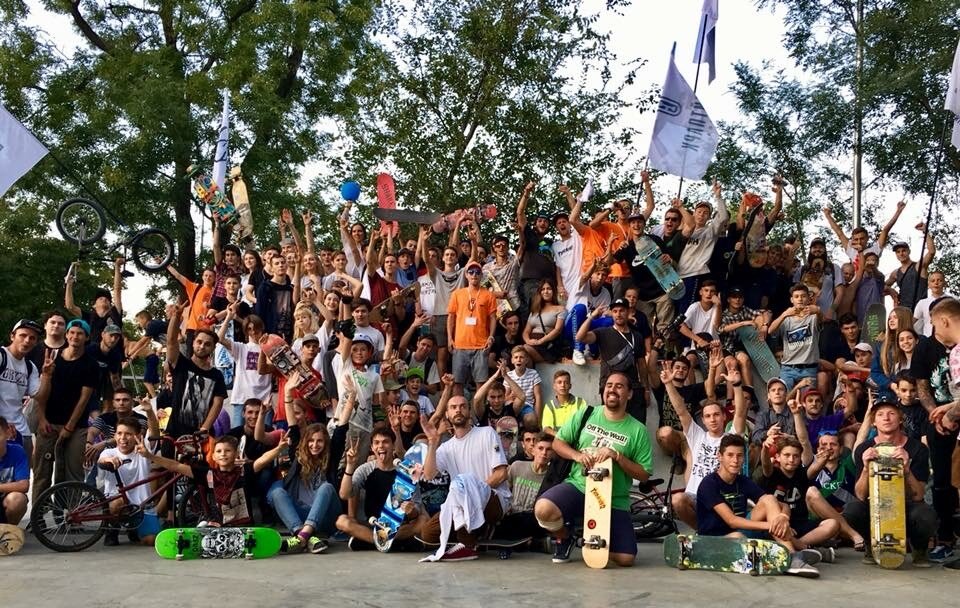 Group photo at Odessa Skatepark