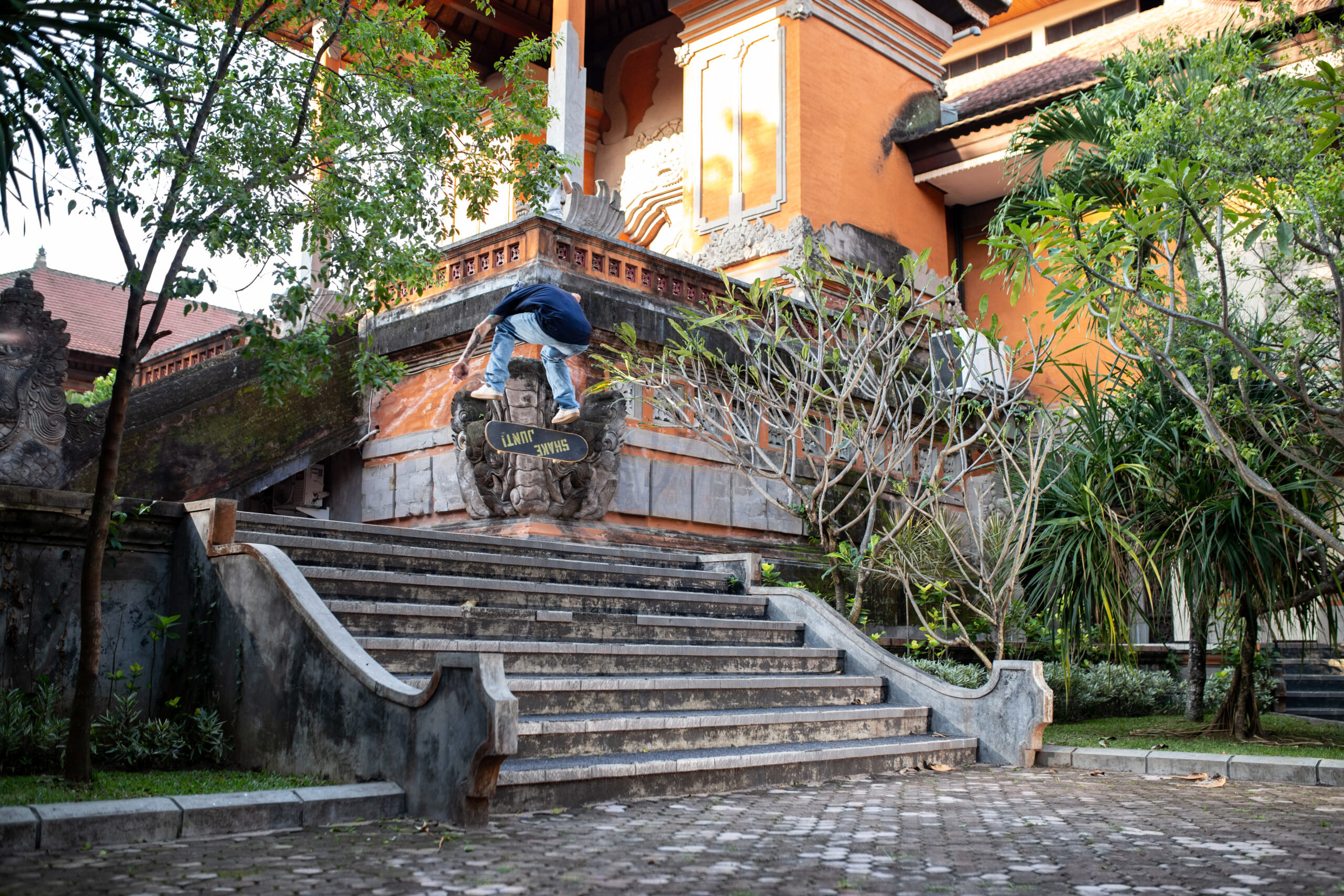 nollie back heel - Bali